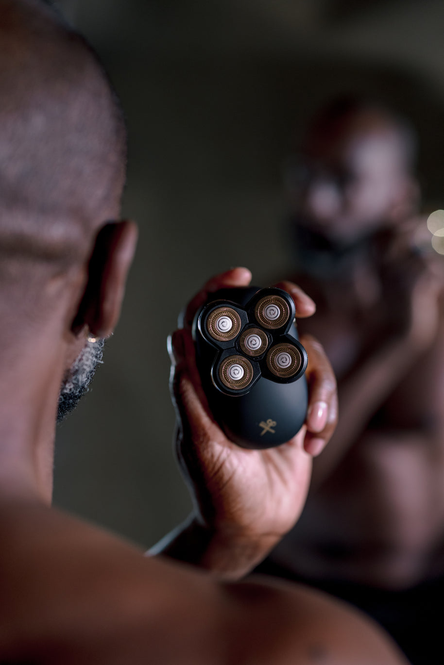 RECHARGEABLE LCD HEAD SHAVER | Lithium Battery